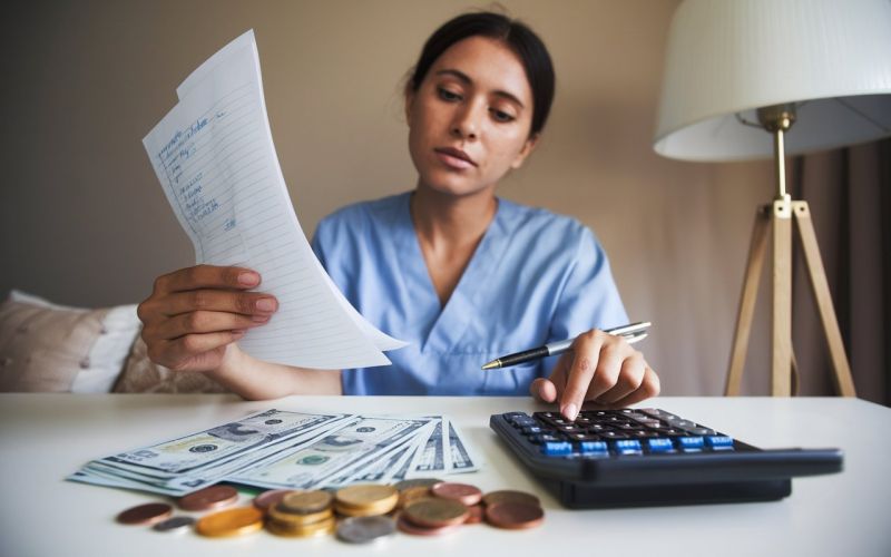 How Migrant Caregivers Can Protect ThemselvesFrom Financial Scams
