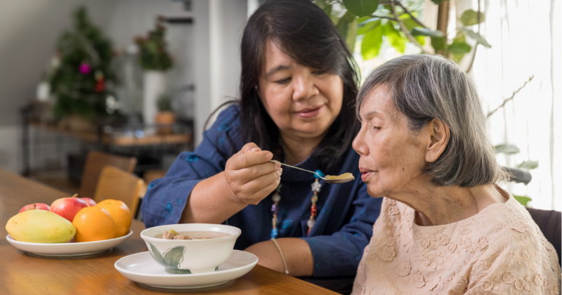 How to Assist with Meal Planning and Nutrition for Elderly Patients