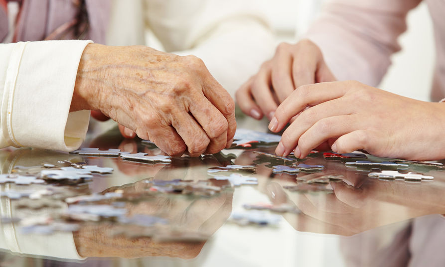 משחקים – כלי יעיל ומהנה לשימור ושיפור יכולות קוגנטיביות בקרב קשישים וגם סיעודיים חלקית
